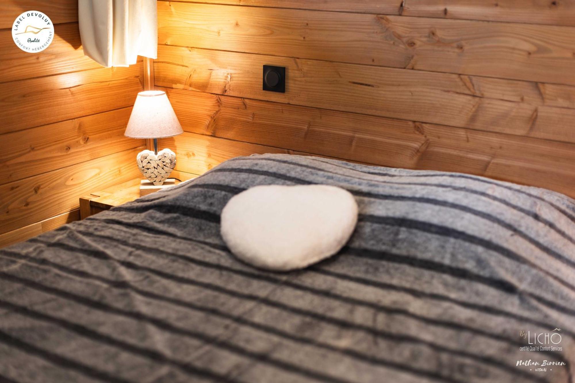 Appartement Lumineux Neuf Dans Bas De Chalet Le Douglas ลาจูดูลูป ภายนอก รูปภาพ