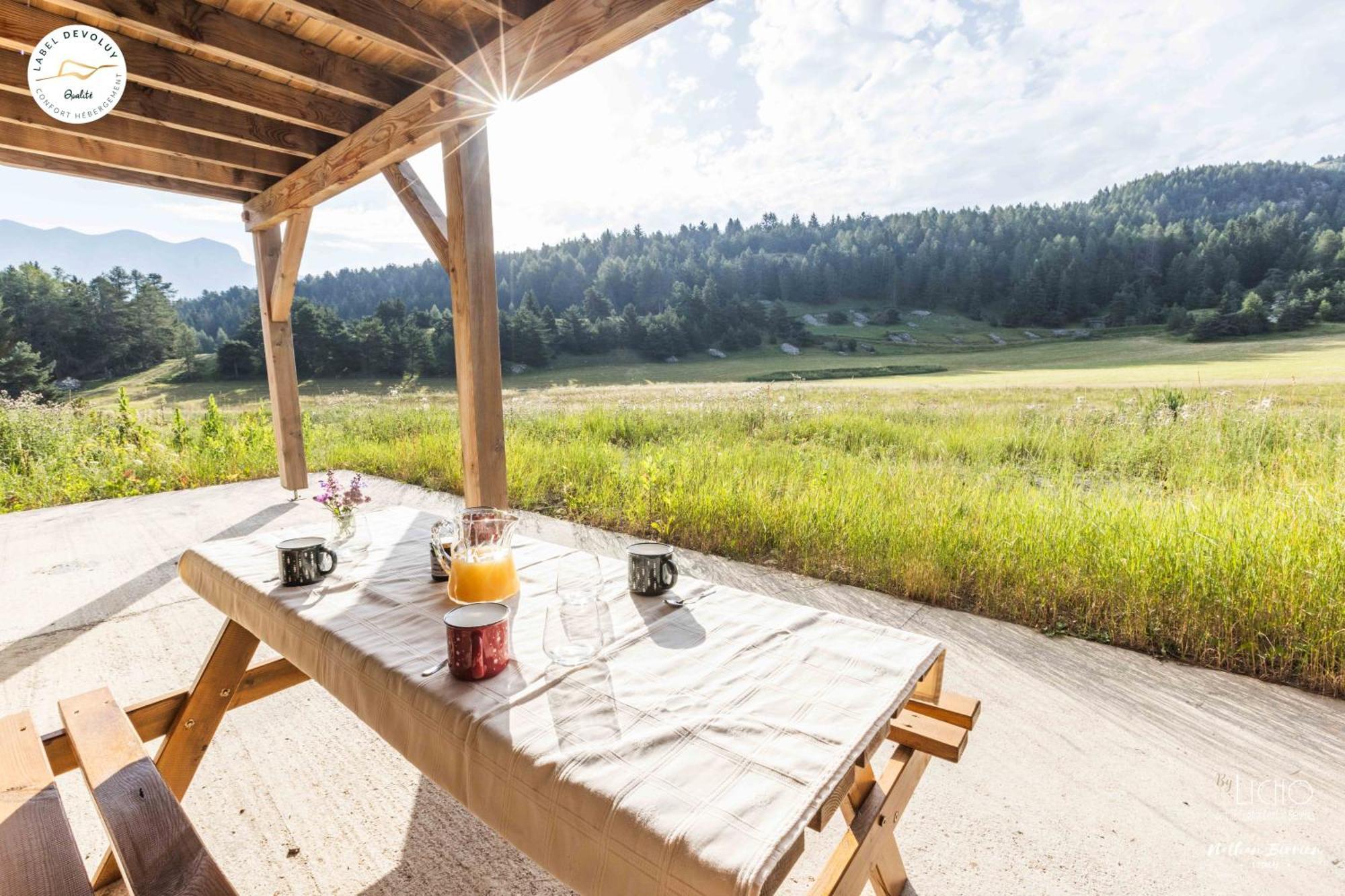 Appartement Lumineux Neuf Dans Bas De Chalet Le Douglas ลาจูดูลูป ภายนอก รูปภาพ